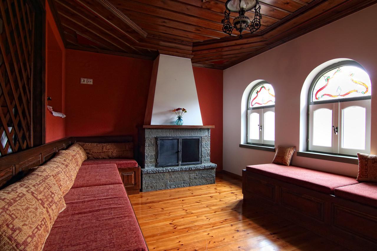 Hotel Petrotechno Tsepelovo Esterno foto